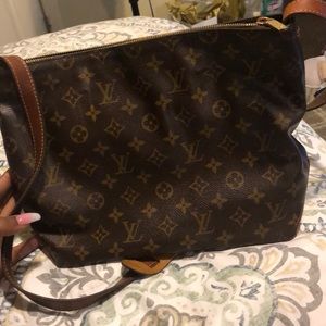 Cute authentic Louis Vuitton bag